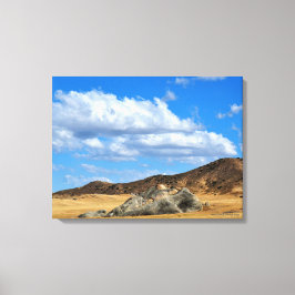 Lienzo Rock pintado en la llanura