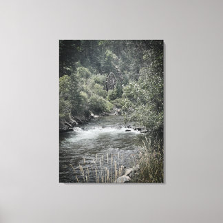 Lienzo Rueda de agua a lo largo del río