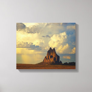 Lienzo Shiprock contra Thunderhead