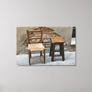 Lienzo Silla pequeña y taburete, Pienza, Italia