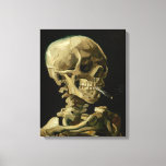 Lienzo Skeleton con un cigarrillo en llamas | Van Gogh<br><div class="desc">Calavera de un esqueleto con cigarrillo en llamas (1886) del artista holandés post-impresionista Vincent Van Gogh. La pintura original es un aceite sobre lienzo, probablemente del breve período de cursos de dibujo de Van Gogh en la Academia de Arte de Amberes. El cigarrillo que se quemó fue probablemente pensado como...</div>