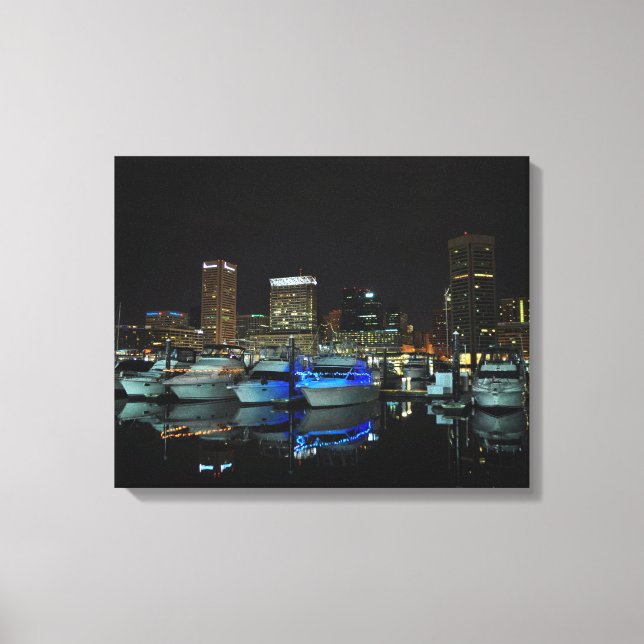 Lienzo Skyline Baltimore y barcos por la noche (Anverso)