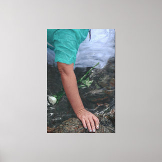 Lienzo Spiritual Offering of Flowers to Iemanjá in Sacred