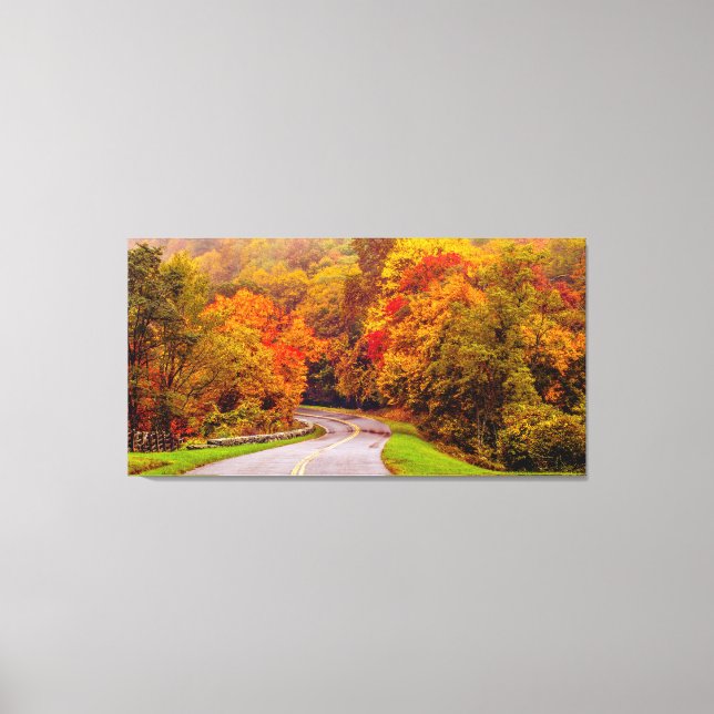 Lienzo temporada de otoño en las montañas (Anverso)