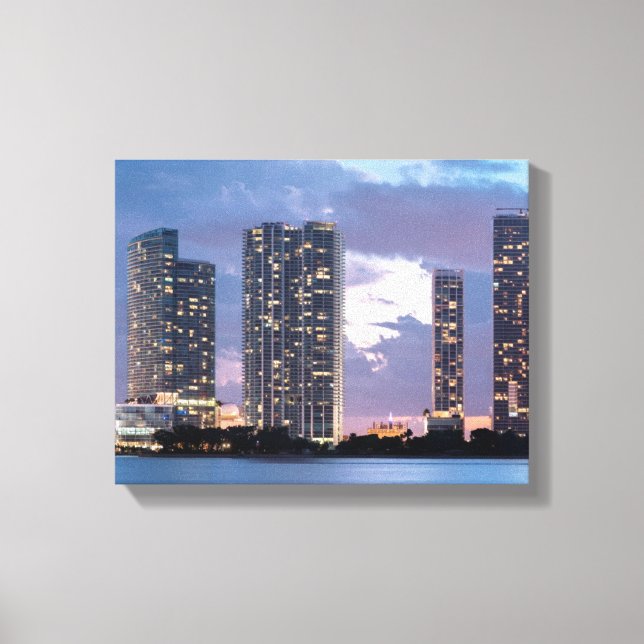 Lienzo Torres de condominio frente al mar en Miami (Anverso)