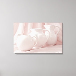 Lienzo Tres cántaros blancos envueltos