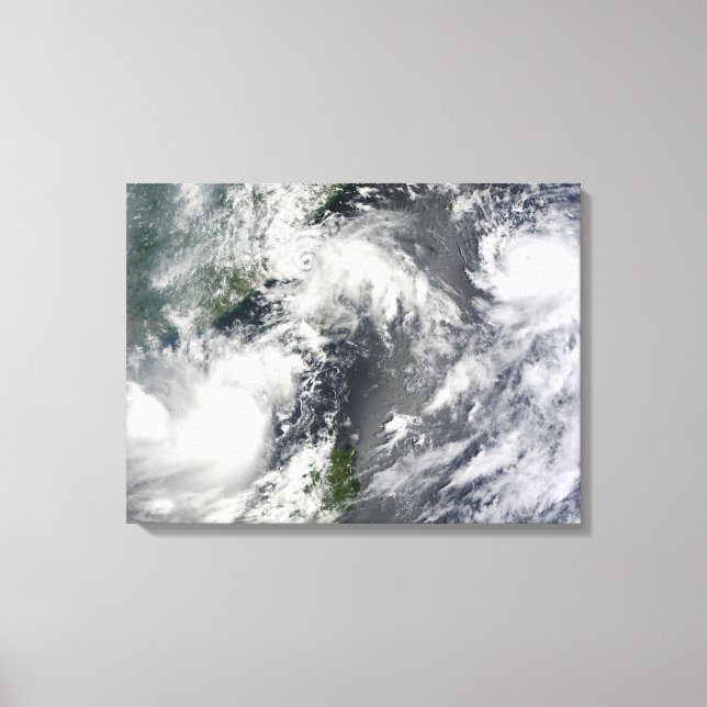 Lienzo Tres fuertes tormentas (Anverso)