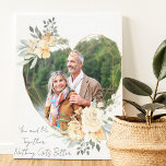 Lienzo Tu y yo juntos el corazón forma el marco de la fot<br><div class="desc">Lienzo fotográfico personalizado que muestra tu foto favorita en un marco dorado geométrico en forma de corazón. El marco está decorado con flores de color agua y crema. Está escrito con la frase "You and Me Together Nothing Gets Better" en un elegante guión informal escrito a mano sobre un fondo...</div>
