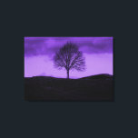 Lienzo Un árbol solitario Pop Art Púrpura Paisaje<br><div class="desc">Un árbol solitario Pop Art Purple Nature Landscape Canvas</div>