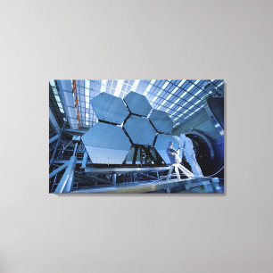 Lienzo Un arreglo de telescopio espacial James Webb