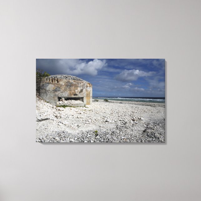 Lienzo Un búnker que se desmorona (Anverso)