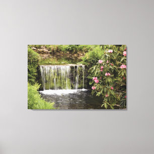 Lienzo Una Corriente Y Una Cascada En El Parque Nacional