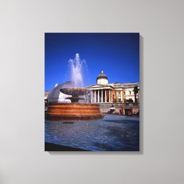 Lienzo Una fuente Trafalgar Square London (Anverso)