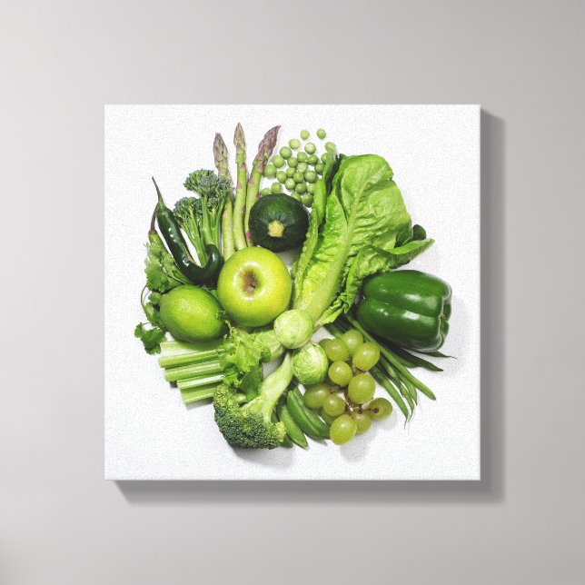 Lienzo Una selección de frutas y verduras verdes. (Anverso)