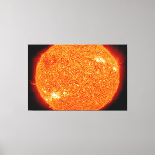 LIENZO UNA VISTA PRÓXIMA DEL HERMOSO SOL