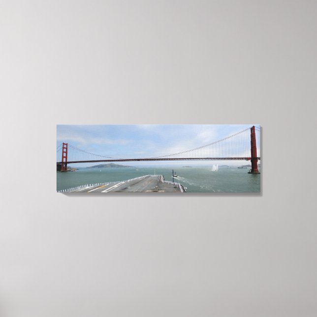 Lienzo USS Nimitz en la Puerta de Oro (Anverso)