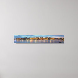 Lienzo Victoria Skyline En Panorama De Noche
