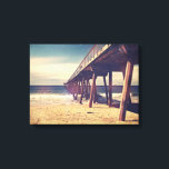 Lienzo Vintage Ocean Pier<br><div class="desc">Disfruta de esta fotografía de Vintage Ocean Pier, tomada en el Océano Pacífico en Hermosa Beach, California... </div>