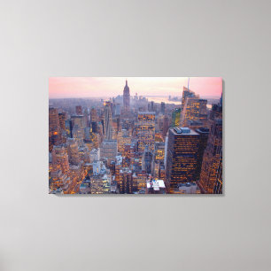 Lienzo Vista amplia de Manhattan en la puesta del sol