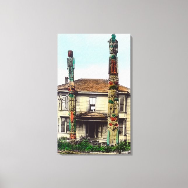 Lienzo Vista de dos TotempolesWrangell, AK (Anverso)