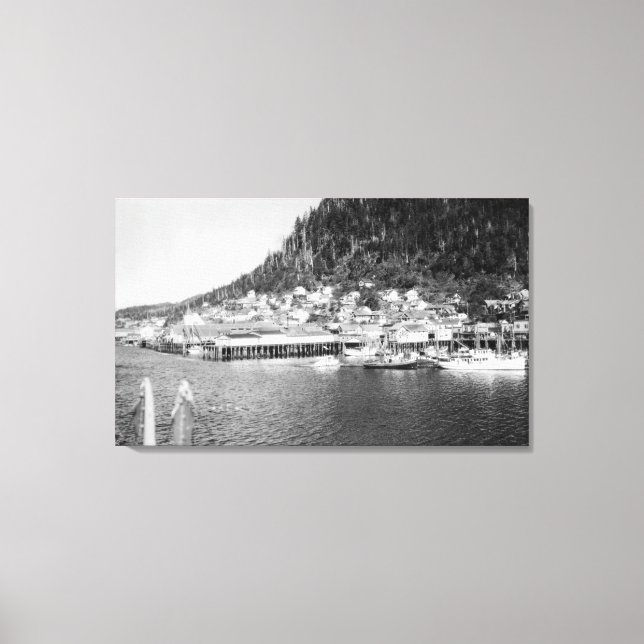 Lienzo Vista de Ketchikan, fotografía en el paseo marítim (Anverso)
