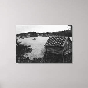 Lienzo Vista de Seldovia, Alaska desde el otro lado del a