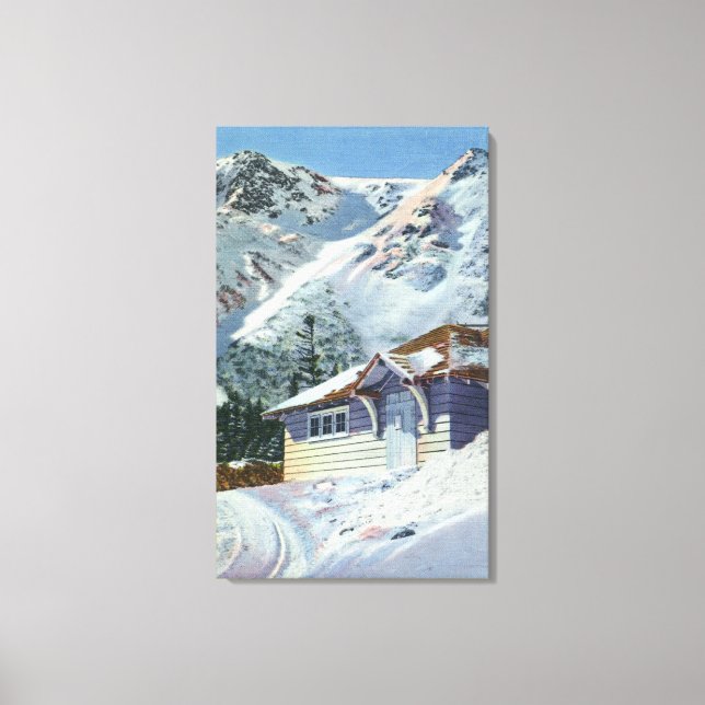 Lienzo Vista de un refugio de esquí del Servicio Forestal (Anverso)