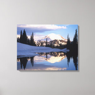 Lienzo WA, Monte Rainier NP, Monte Rainier y nubes