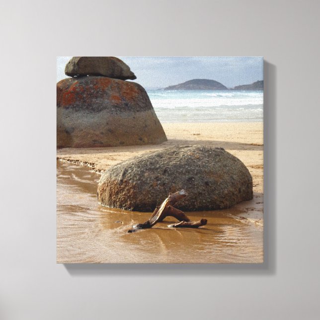 Lienzo Zen apiló piedras en la playa (Anverso)