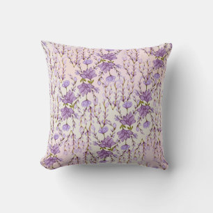 lilac almohada de lanzamiento floral
