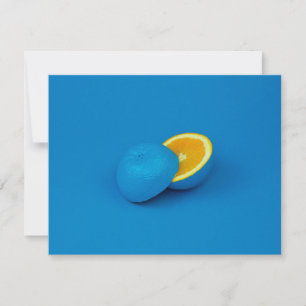 limón azul cortado en dos mitades