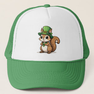 Linda ardilla del día de San Patricio con sombrero