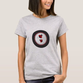 linda camiseta de ladybugs rojo