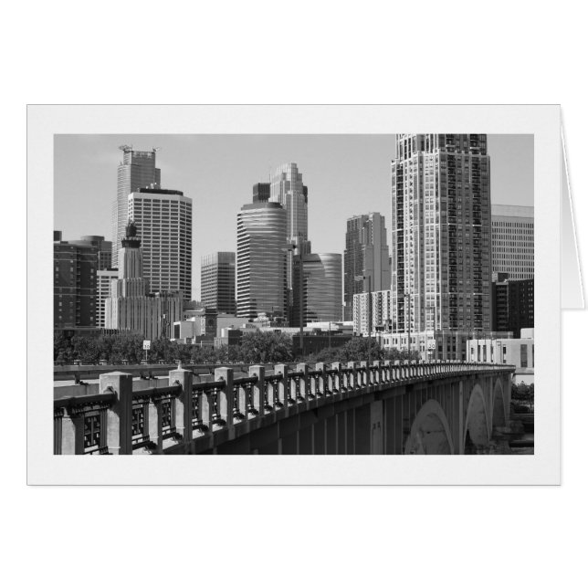 Línea De Esquina De Minneapolis A Luz De Día (Anverso (Horizontal))