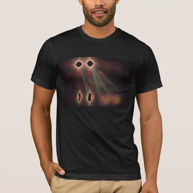 Linternas en la camiseta de los hombres oscuros (Anverso)