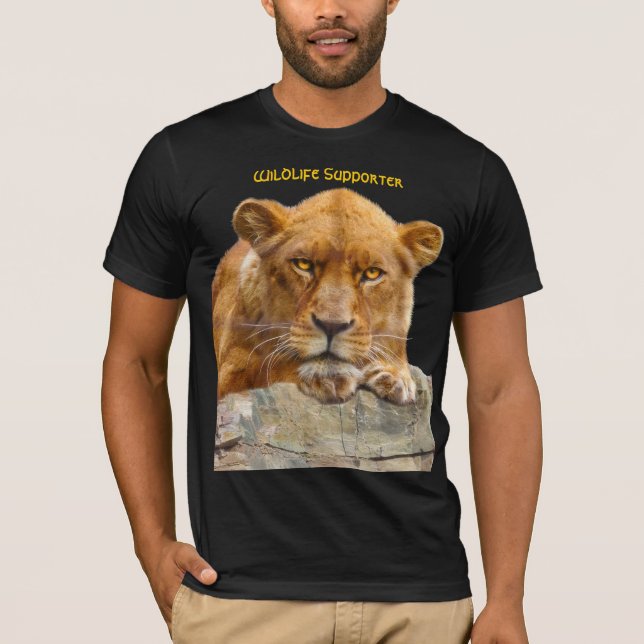 LION AFRICANA Gran Camiseta De Cinco Gatos De Vida (Anverso)