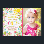 Little Sunshine Birthday Party Invitación Floral<br><div class="desc">(H) ¡Una manera perfecta de invitar a sus invitados a la fiesta de cumpleaños de su pequeña!</div>