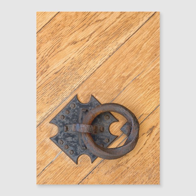 Llamador de puerta antigua (Anverso)