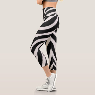 Llamativo pantalón capri de cebra suave y elegante