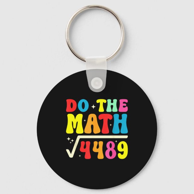 Llavero 67º Día De La Escuela Haz Las Matemáticas 67 Raíz  (Anverso)