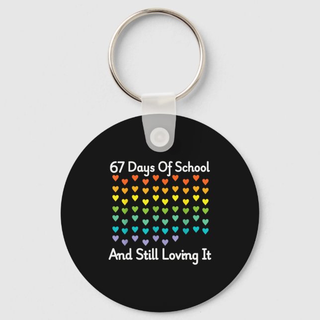 Llavero 67 Days Of School And Still Loving It Rainbow Hear (Anverso)