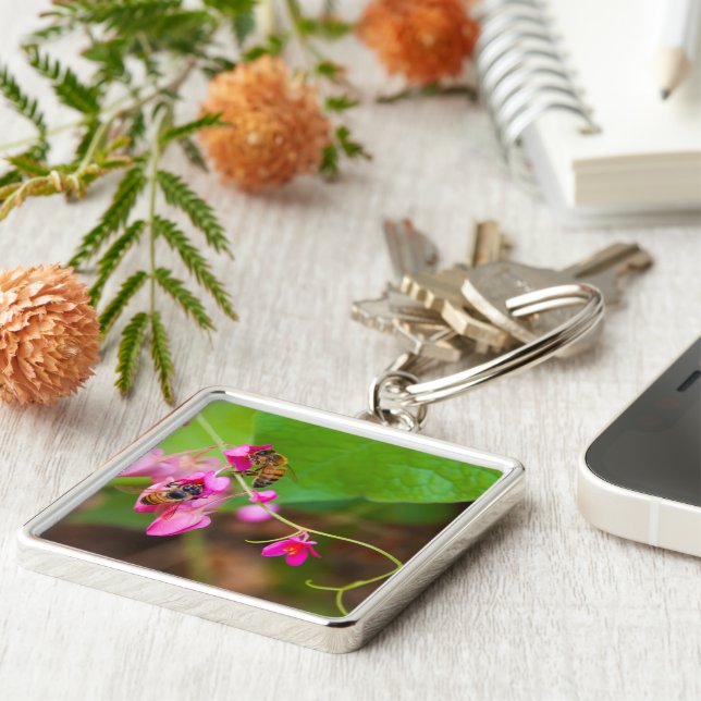 Llavero Abejas En Flores De Vino De Coral (Lado)