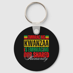 Llavero Adoptar Kwanzaa es nuestra humanidad compartida af