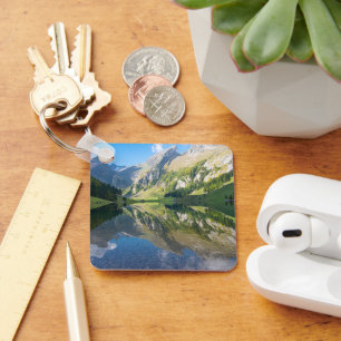 Llavero Agua   Alpes suizos en el lago Seealpsee Suiza