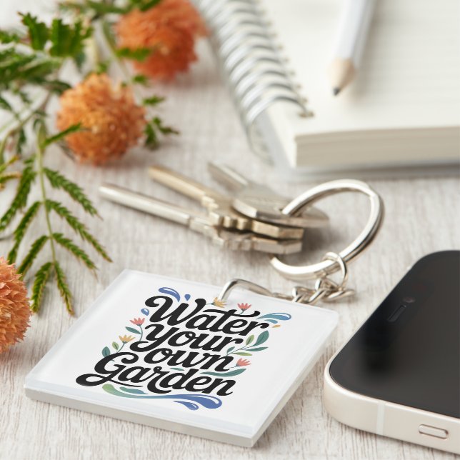 Llavero Agua tu propio Jardín Cita Floral Inspiradora (Frente Derecha)