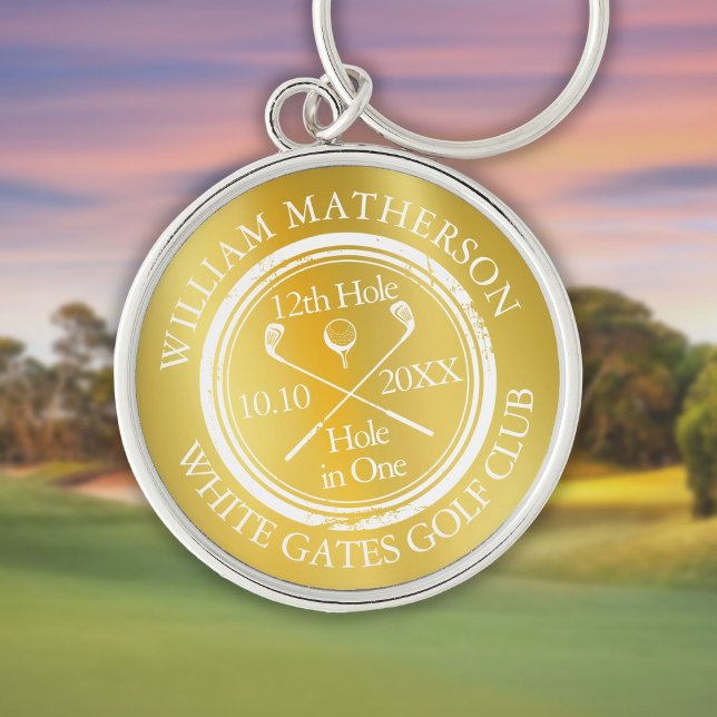 Llavero Agujero de golf de oro en un clásico personalizado (Gold Golf Hole in One Classic Personalized Keychain)