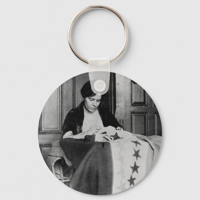 Llavero Alice Paul, masticando la bandera del sufragio, añ (Anverso)