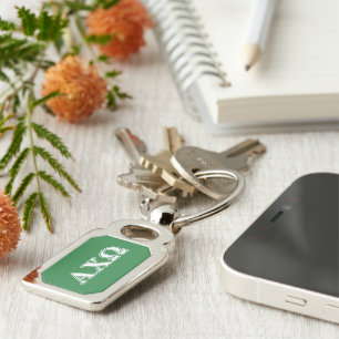 Llavero Alphi Chi Omega Letras Blancas y Verdes