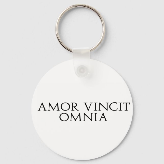Llavero Amor Vincit Omnia Keychain (Anverso)