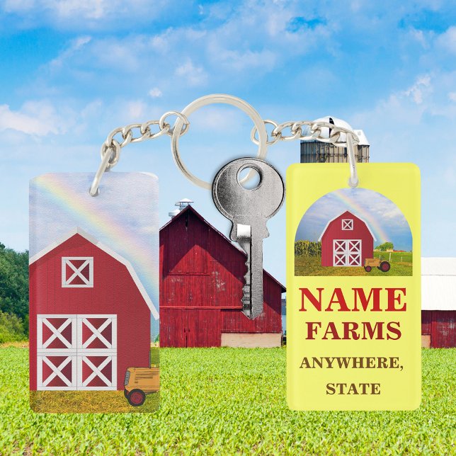 Llavero Añadir tu nombre a Red Barn con cielo azul (Add Your Name to Red Barn with Blue Sky Keychain)